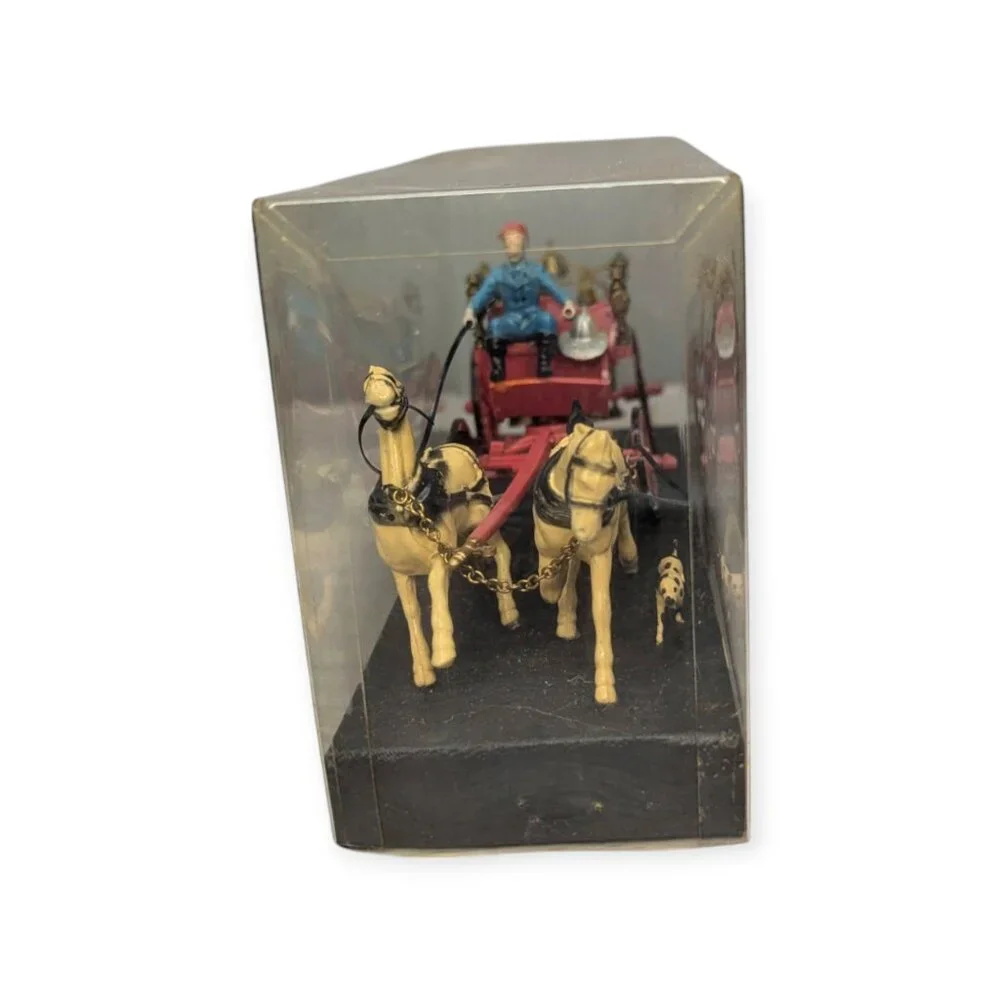 Vintage Fire Fighting Hose Reel Plastic Model 7.5